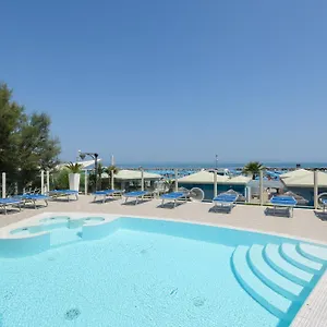 diplomat-marine.emilia-romagnahotels.net/