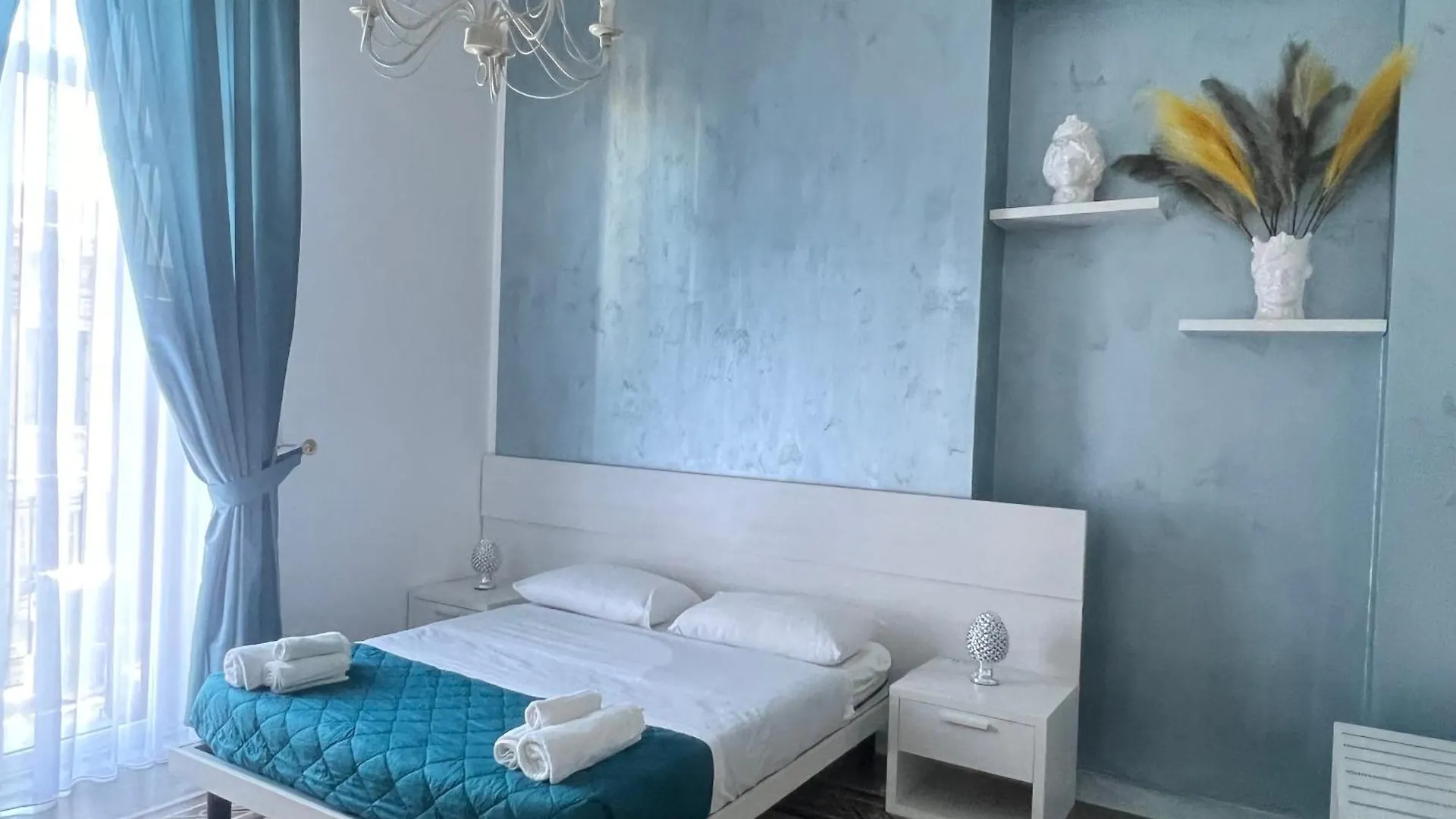 Il Siciliano Room'S & Suite Palermo 0*,  Italy