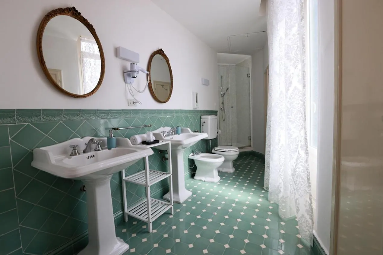 Il Siciliano Room'S & Suite Palermo 0*,